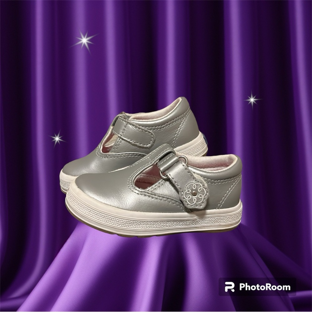 🖤Silver Ked’s Velcro shoe🖤
